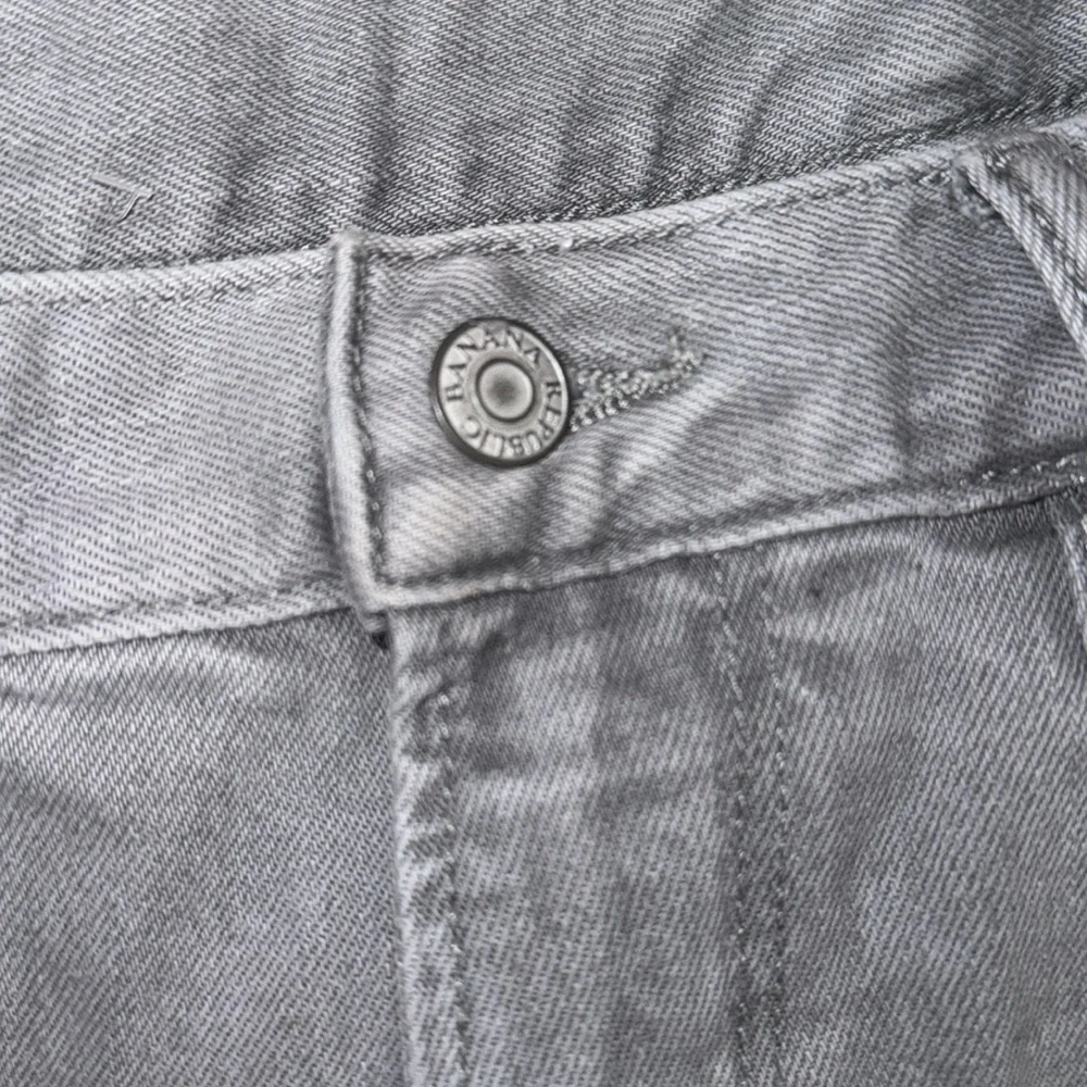 Banana Republic Straight Fit Jeans Mens 31x32 Gray Denim Pants